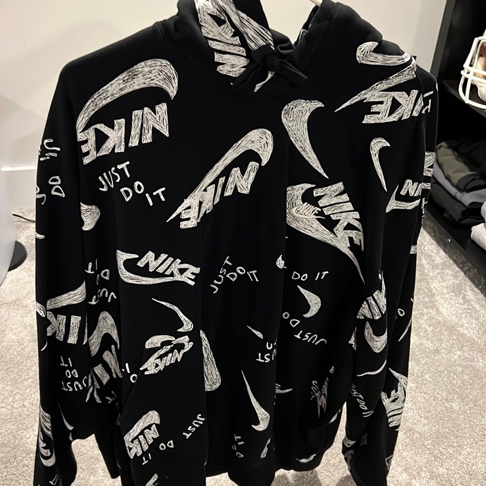 black and white nike hoodie